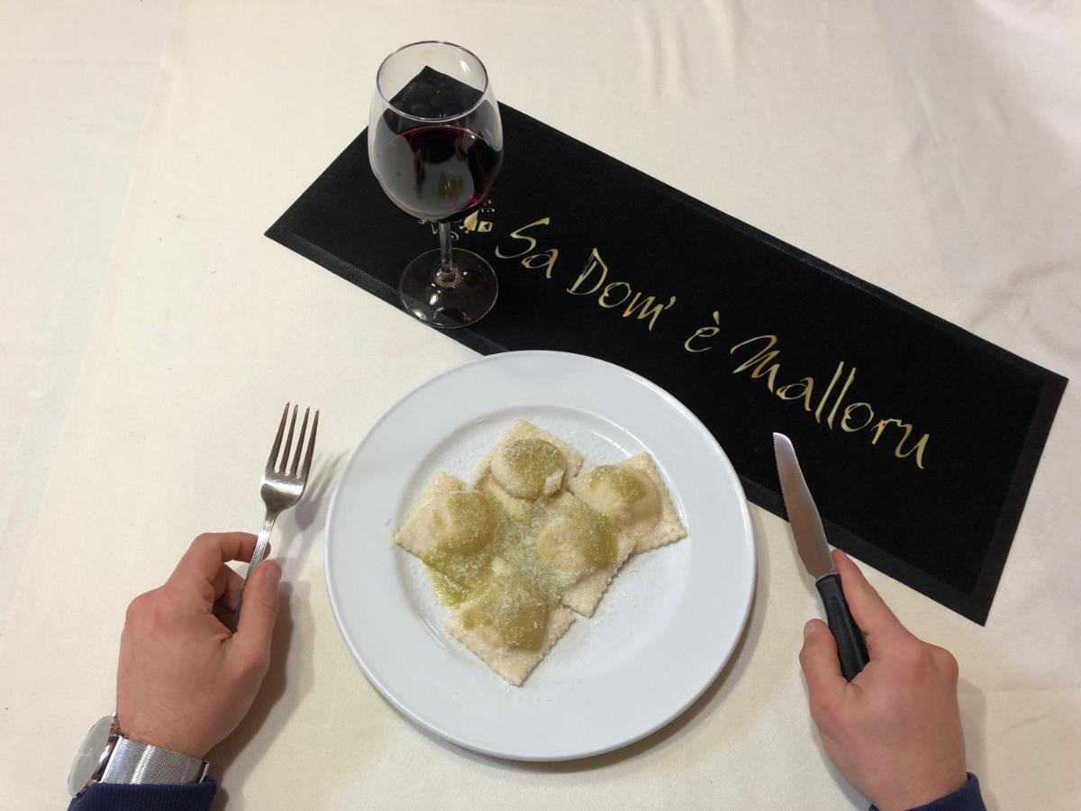 Sa Dom'E Malloru Burcei 外观 照片